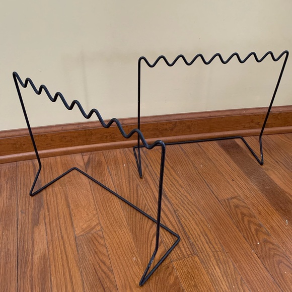 Slim profile necklace holder/ jewelry rack - Picture 2 of 4